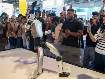 هند در اجلاس هوش مصنوعی به دنبال مسیری میان آمریکا و چین