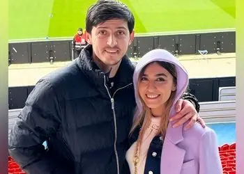 فیلم /  داستان عاشقانه مهاجم تیم ملی و همسرش/ سردار آزمون: من و خانومم تنها بودیم، چشم تو چشم شدیم و عاشق هم شدیم