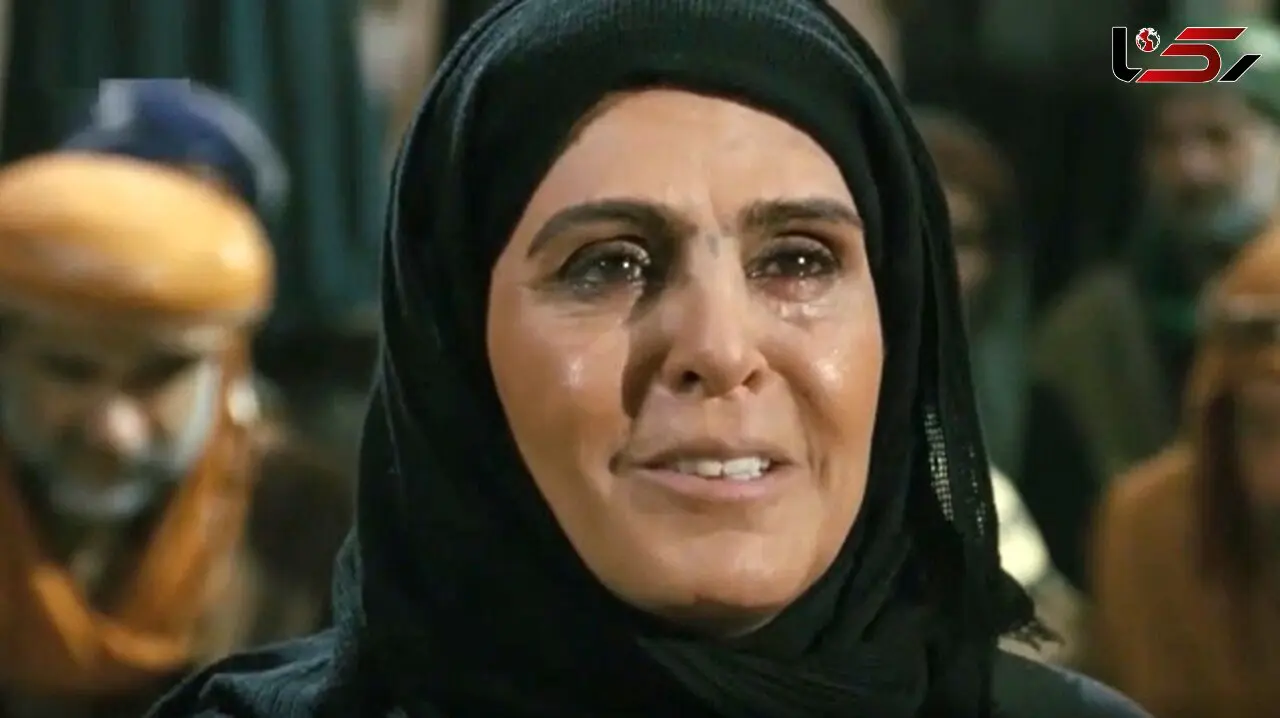 عکس؛ سفر به تاریخ؛ چهرۀ «ساره، زن اول خولی» (مختارنامه) در 26 سالگی در اولین فیلمش؛ سال 1355