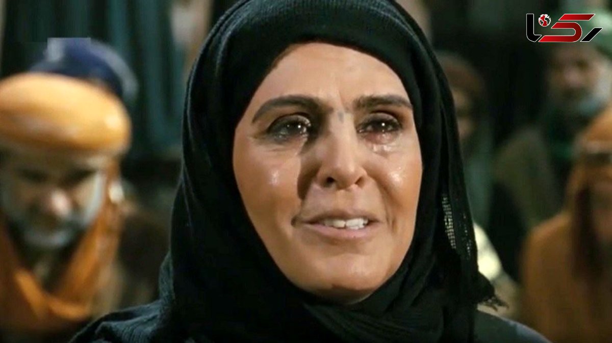 عکس؛ سفر به تاریخ؛ چهرۀ «ساره، زن اول خولی» (مختارنامه) در 26 سالگی در اولین فیلمش؛ سال 1355