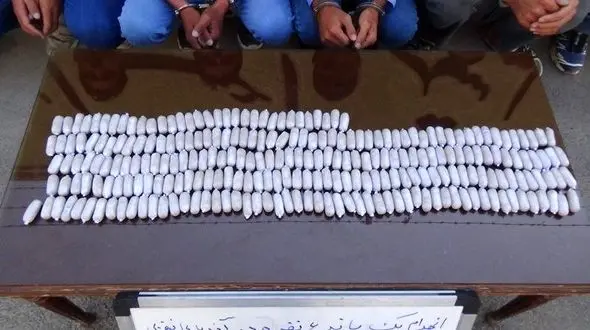 حمل بیش از 2 کیلو گرم هروئین  با شیوه بلع و انباری در معده 