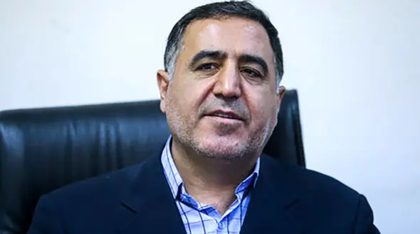 محبی‌نیا: نمی‌توان جوان معترض ۱۸ ساله را اراذل و اوباش نامید