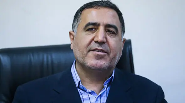 محبی‌نیا: نمی‌توان جوان معترض ۱۸ ساله را اراذل و اوباش نامید
