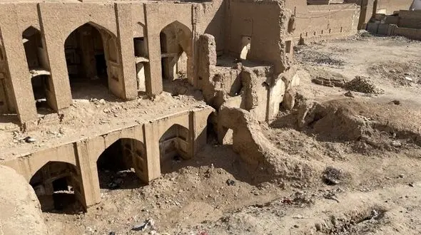 آقای ضرغامی حال میراث جهانی ایران در یزد ناخوش است