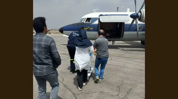 انتقال نوزاد 18 روزه با جت فالکون اورژانس به تهران