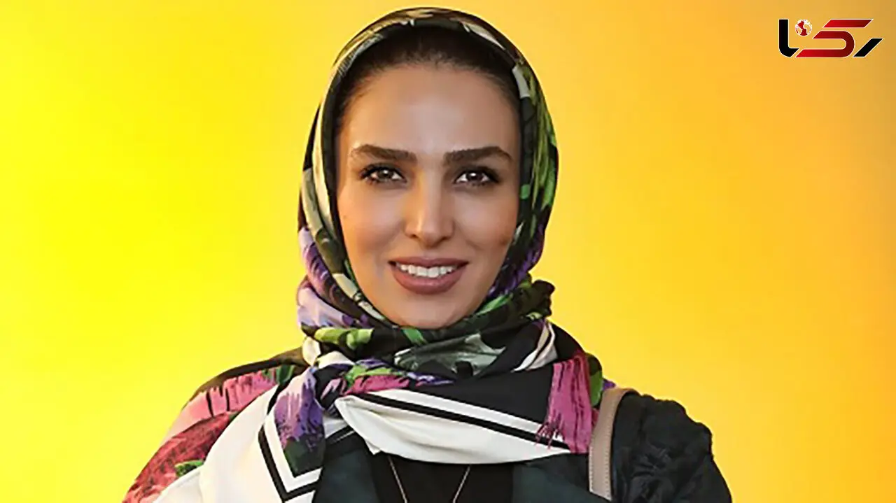 عکس خانم بازیگر و دوستانش در اتاق گریم
