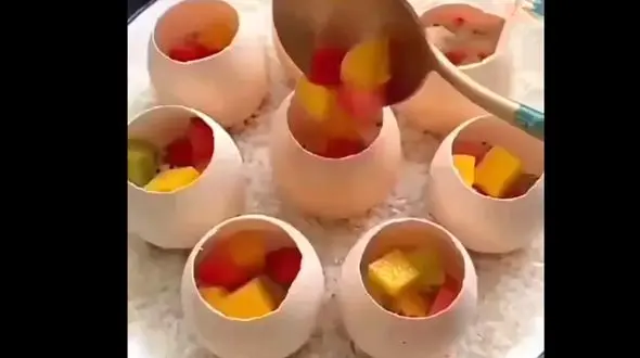 ژله تخم مرغی مناسب برای مهمانی های عید + فیلم