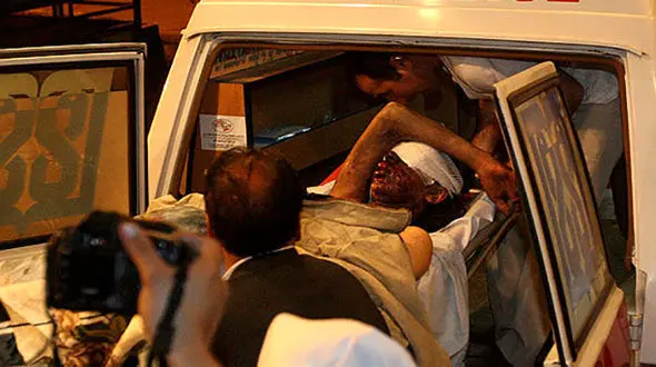 پسری خود و خانواده اش را زنده زنده سوزاند/در مسجد سلیمان رخ داد + عکس