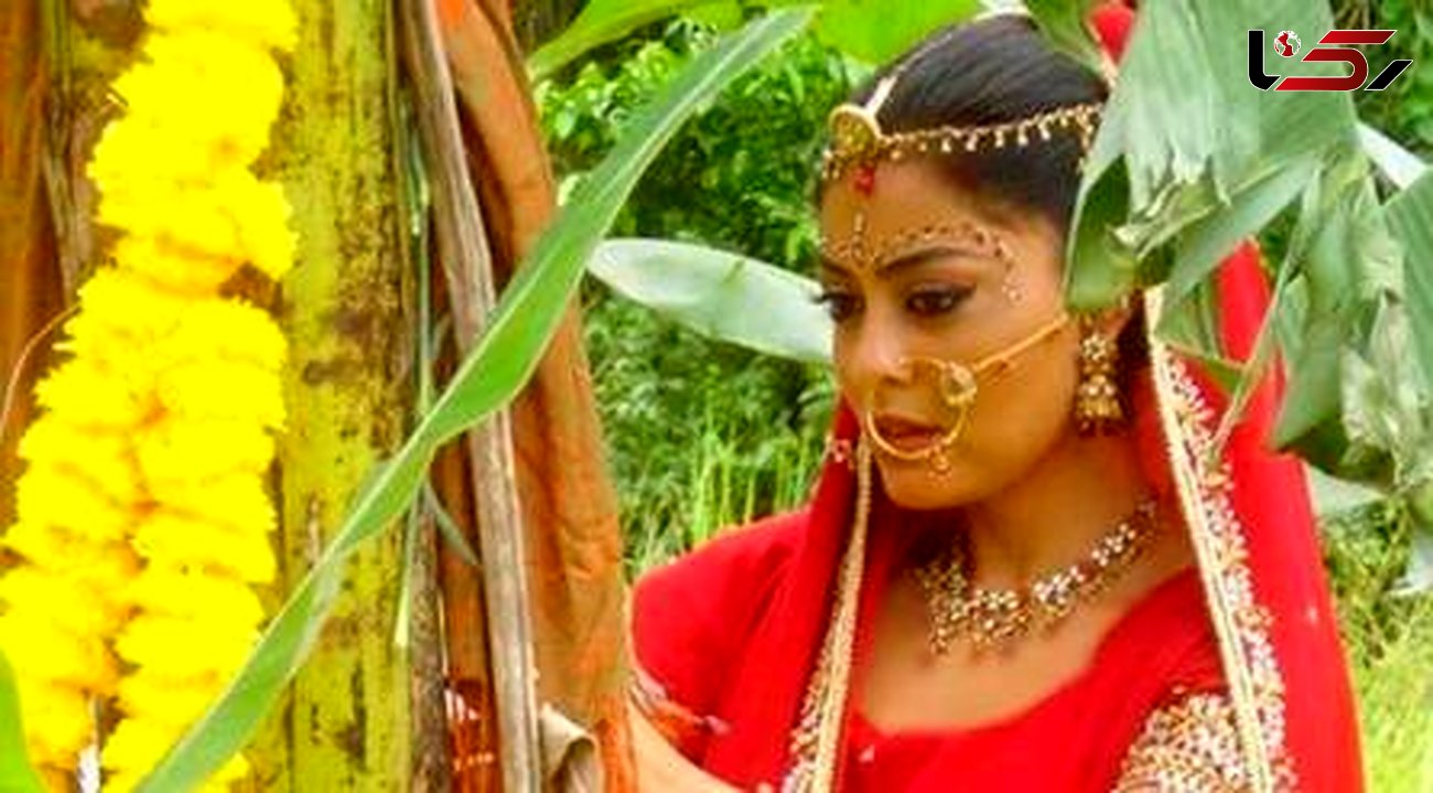 خانم هایی که در هند با درخت ازدواج می کنند+عکس