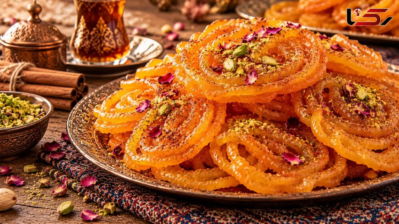 طرز تهیه زولبیا دارچینی با شربت مخصوص