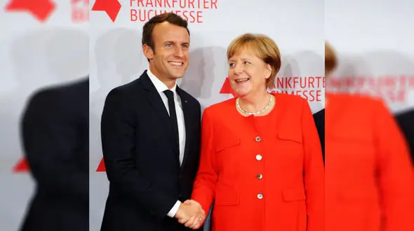 مرکل و رئیس جمهور فرانسه نمایشگاه کتاب فرانکفورت را افتتاح کردند+ فیلم و عکس