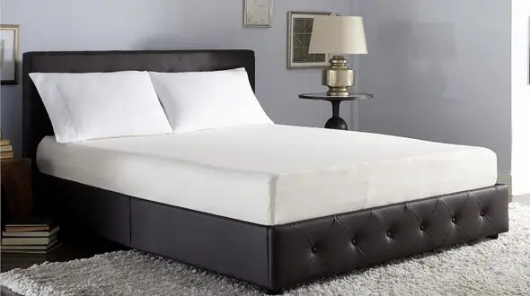 به این دلایل تشک‌های قدیمی را دور بیاندازید/منبع آلرژی