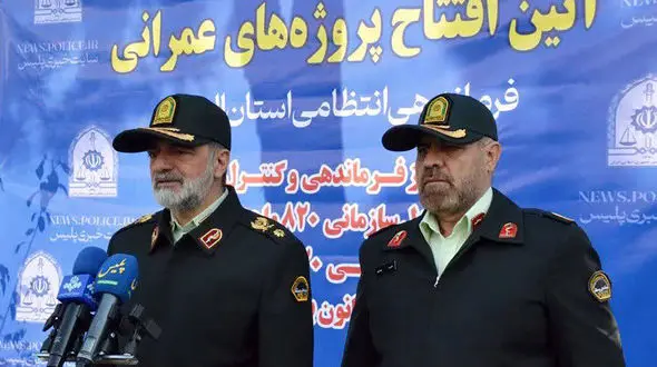 کلنگ زنی ساخت ۸۲۰ خانه سازمانی در البرز / 200 هزار داوطلب افغان برای خروج از ایران !