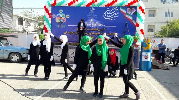 خودسانسوری سلیقه ای در مدارس / ساختار آموزش و پرورش غمگین است