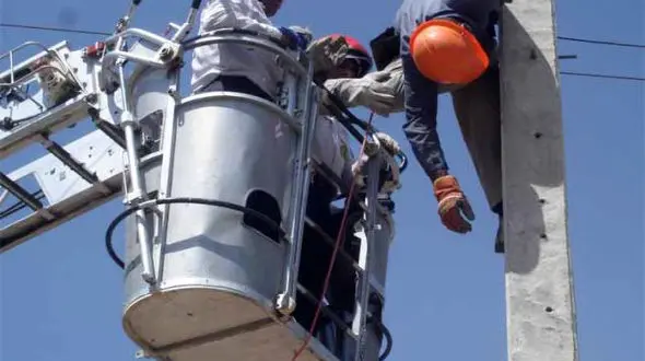 آمار عجیب فوتی های برق گرفتگی در اصفهان!