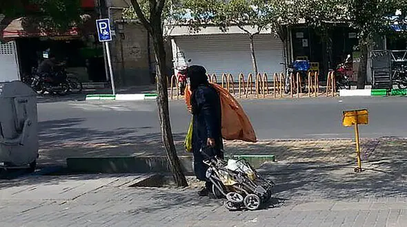مدیر شهرداری :زباله گردها زیر نظر پیمانکاران نیستند/ نیاز ورود مدعی العموم به پرونده مافیای طلای کثیف شهر تهران