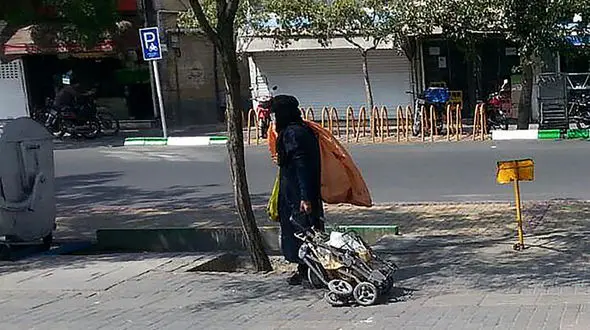 مدیر شهرداری :زباله گردها زیر نظر پیمانکاران نیستند/ نیاز ورود مدعی العموم به پرونده مافیای طلای کثیف شهر تهران