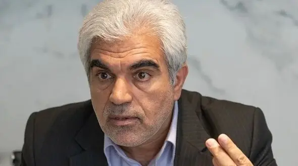 «روی طلا زندگی می‌کنیم اما مردم گرفتارند»؛ انتقاد نماینده مجلس از وضعیت جامعه