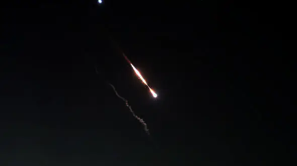 فیلم های لحظه اصابت  موشک های ایرانی در قلب اسرائیل 
