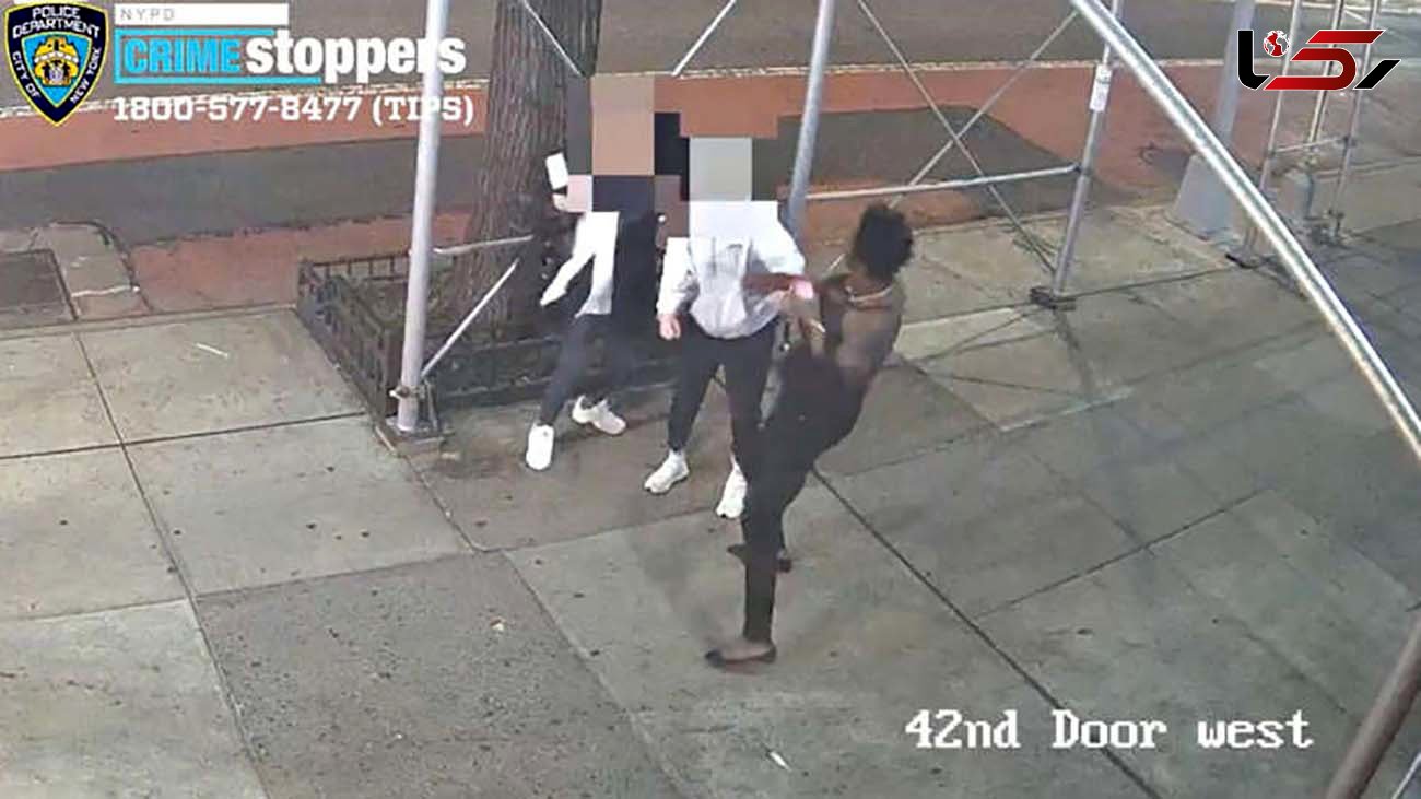 حمله مرد وحشی با چکش به دو زن در خیابان + عکس