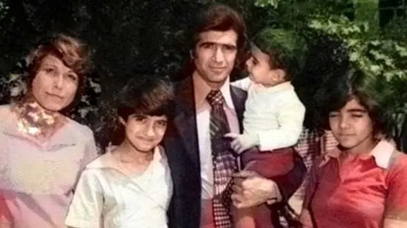 فرخنده گل افشان زن اول استاد شجریان : شوهرم یکدنده و خود رای .... / نگران این بودم به راه های بد کشیده شود ... از اینکه ...