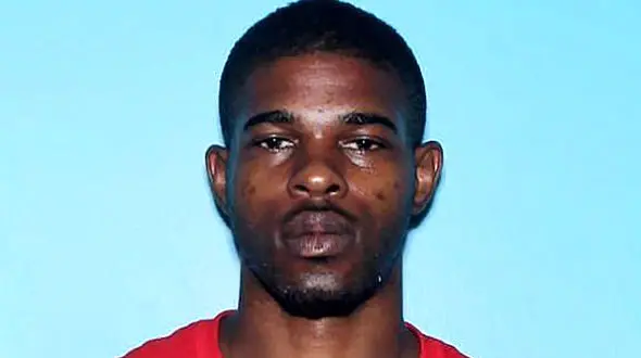 حمله مرد پلید به خانه ویلایی دو زن / یکی از آنها شوهرش خانه بود + عکس 