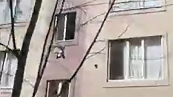 انفجار شدید یک خانه مسکونی در سنندج + فیلم