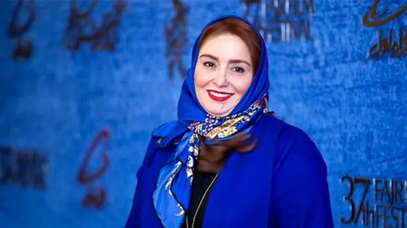 ژاله صامتی: من در عروسی خودم حتی آرایشگاه هم نرفتم، انسان ساده پوشی هستم