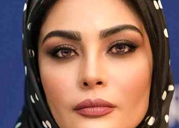 صحرا اسداللهی: یه بار خارج رفته بودم گفتم یه کلاهی بزارم با عینک دودی و عکسی منتشر کنم بعد یکی با پروفایل فیک نوشته بود قبلنا نون رول می‌کردی با گوجه گاز می‌زدی، آدم شدی الان