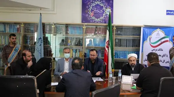 بازدید رئیس کل دادگستری سمنان از حوزه قضایی گرمسار