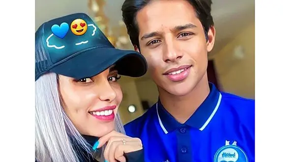 هدیه گران قیمت مهدی قائدی برای همسرش+ عکس 