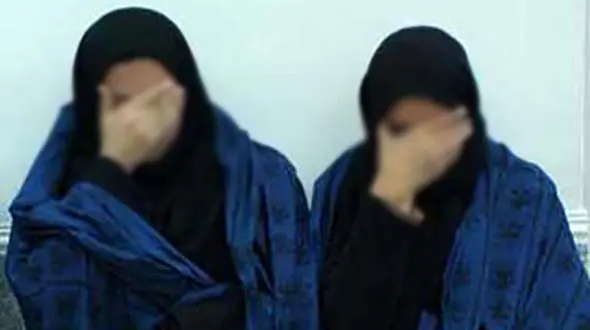 مردی همسر و خواهرزنش را دراختیار مردان کثیف قرار می داد