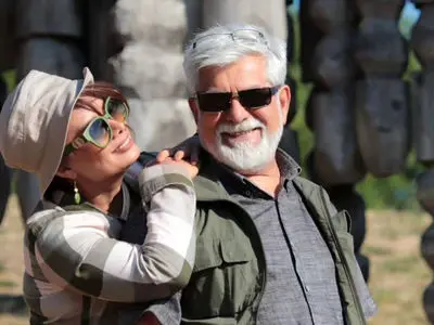 عکس / سنگ تمام عاطفه رضوی برای ندا سلیمی پرستار بیمارستان خاتم‌الانبیا که ناجی 3 نوزاد شد / این گوشه بی ریا را آغوش دنیا ندارد