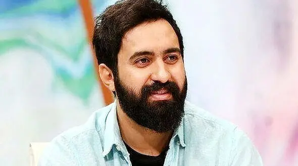 بازگشت مهدی یراحی خواننده ممنوع الکار به استیج برج میلاد !