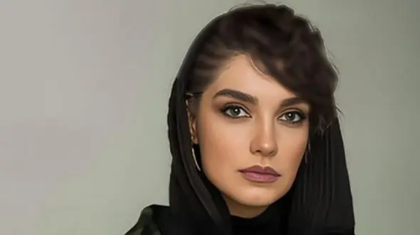 همخوانی احساسی الیکا عبدالرزاقی در کنسرت رضا یزدانی / چقدر جذاب و چشم نواز !+ فیلم