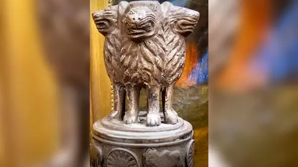 عکس گنج نفیسی که در تهران پیدا شد / اولین جام  کشتی ایران که عتیقه است فقط 40 میلیون تومان + واکنش علیرضا دبیر