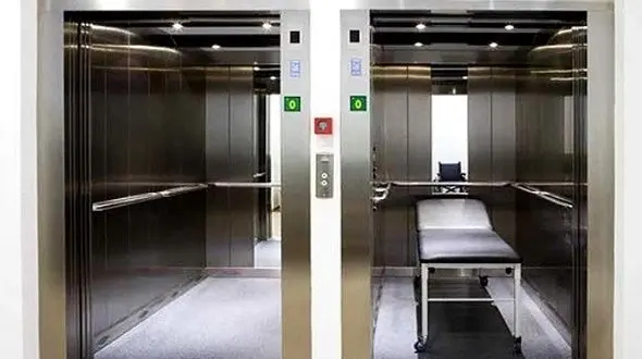 ببینید/ مرگ دلخراش یک کودک در آسانسور حین بازی