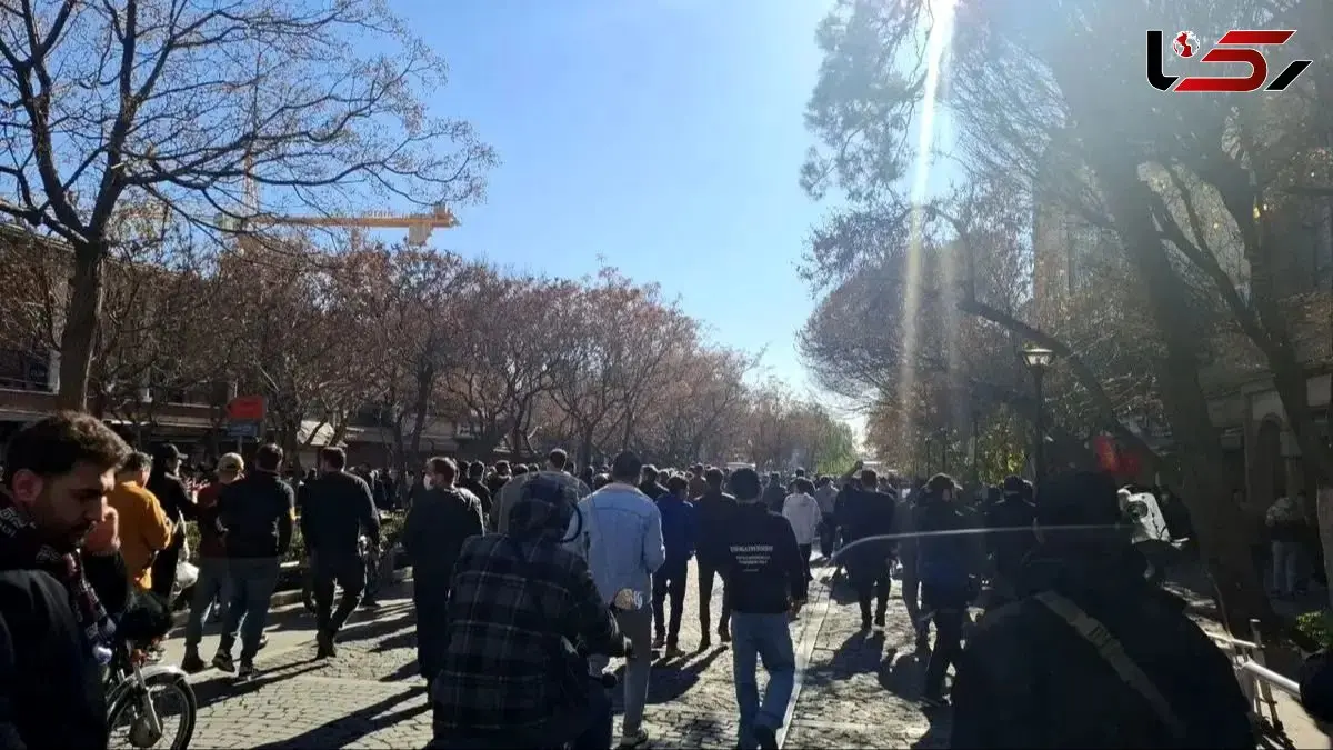 تعداد دانش آموزانی که در ناآرامی های اخیر دستگیر شدند/  محمد حبیبی : تا پیش از قطع اینترنت نام  37 دانش آموز مشخص بود