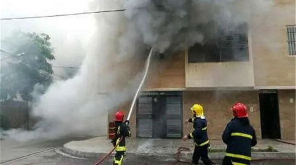 شارژر لپ تاپ باعث آتش گرفتن خانه ای در نوشهر شد