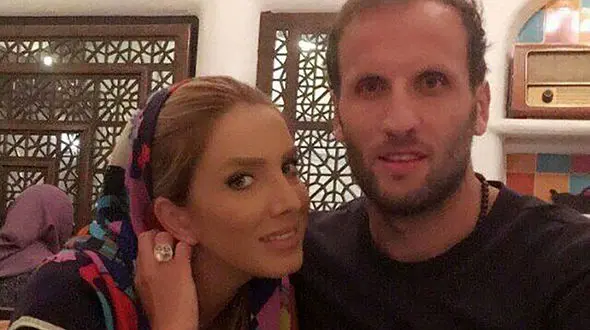 عکس های زیبایی چشمگیر دختران جوان  محسن بنگر / رونمایی آقای فوتبالیست از خانواده جذابش !