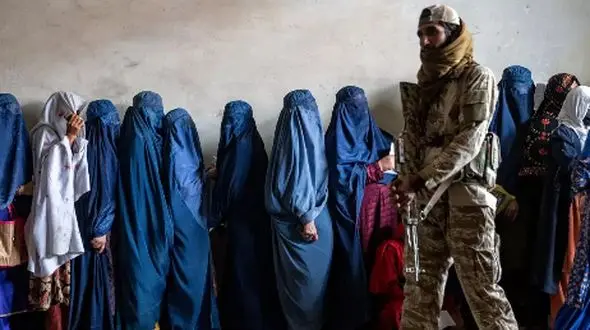 محبوبه؛ دختری افغانستانی که در ایران بزرگ شده و می‌خواهد در ایران بماند، اما…