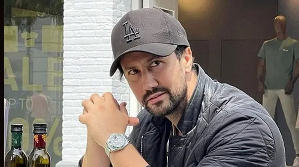 نظرخواهی جالب و خنده دار شاهرخ استخری، پدیده خوش خنده جوکر2 برای تعویض عکس پروفایلش/ نظرتونه یا عوضش کنم؟+عکس