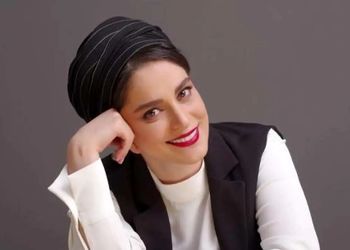 جان و جانان غزل شاکری در آغوش پرمهرش/چه لحظات عاشقانه‌ی نابی