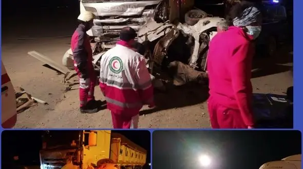 امدادرسانی به تصادف یک دستگاه پژوپارس و تریلر در محور اصفهان- نایین /یک نفر مصدوم و 5 نفر در دم جان باختند