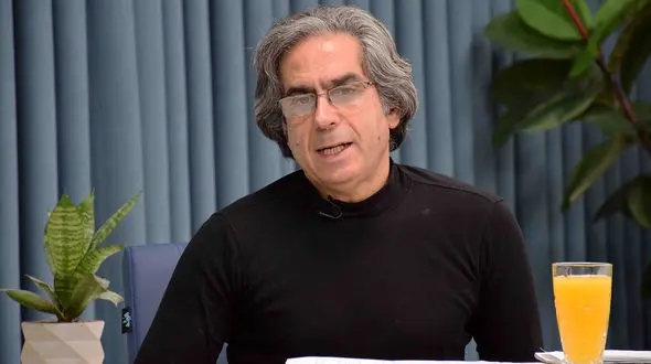 زنگ خطر بیماری های روانی جمعی/ نرخ دلار خبر از موج جدید بیکاری قشر آسیب پذیر می دهد/ اقتصاد معلول نظام سیاسی است