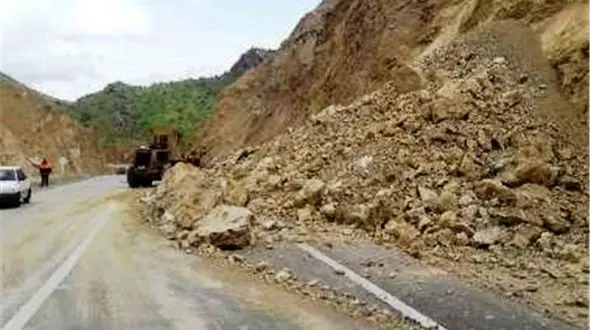 زنده به گور شدن زنی جوان زیر کوه!