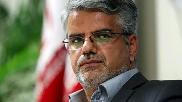 درخواست محمود صادقی از سران قوا: مذاکرات افزایش قیمت بنزین را منتشر کنید