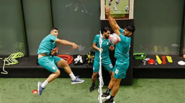 عکس های متفاوت از ملی پوشان فوتبال در اردو تیم ملی! / عابدزاده زیر عکس پدر!