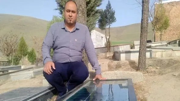 سنگ‌ قبرهایی که با استفاده از انرژی خورشیدی برق تولید می کنند / هر سنگ قبر ۲۸۰ وات 