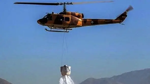 بالگرد امداد هوایی برای مهار آتش‌سوزی به تالاب گندمان اعزام شد